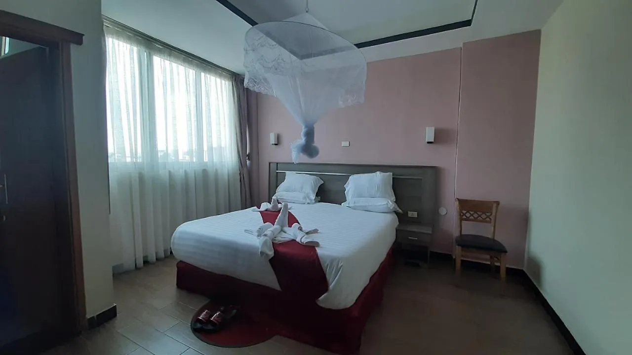 ***  Teferi Mekonnen Hotel バハルダール エチオピア