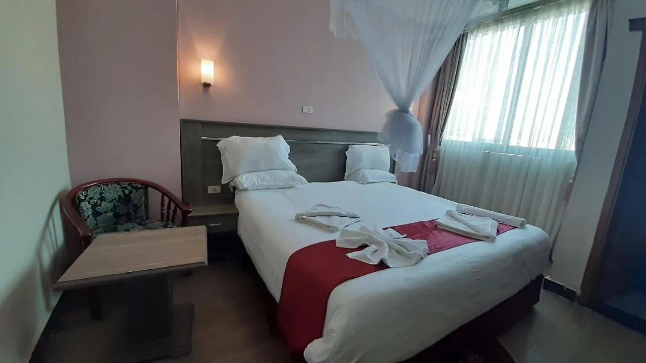 Teferi Mekonnen Hotel バハルダール