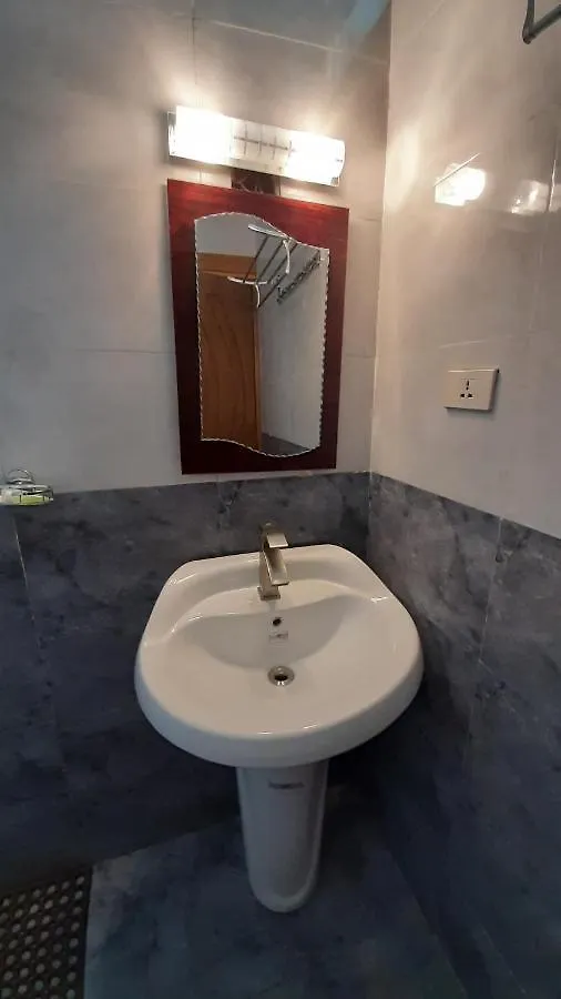 Teferi Mekonnen Hotel バハルダール 3*,